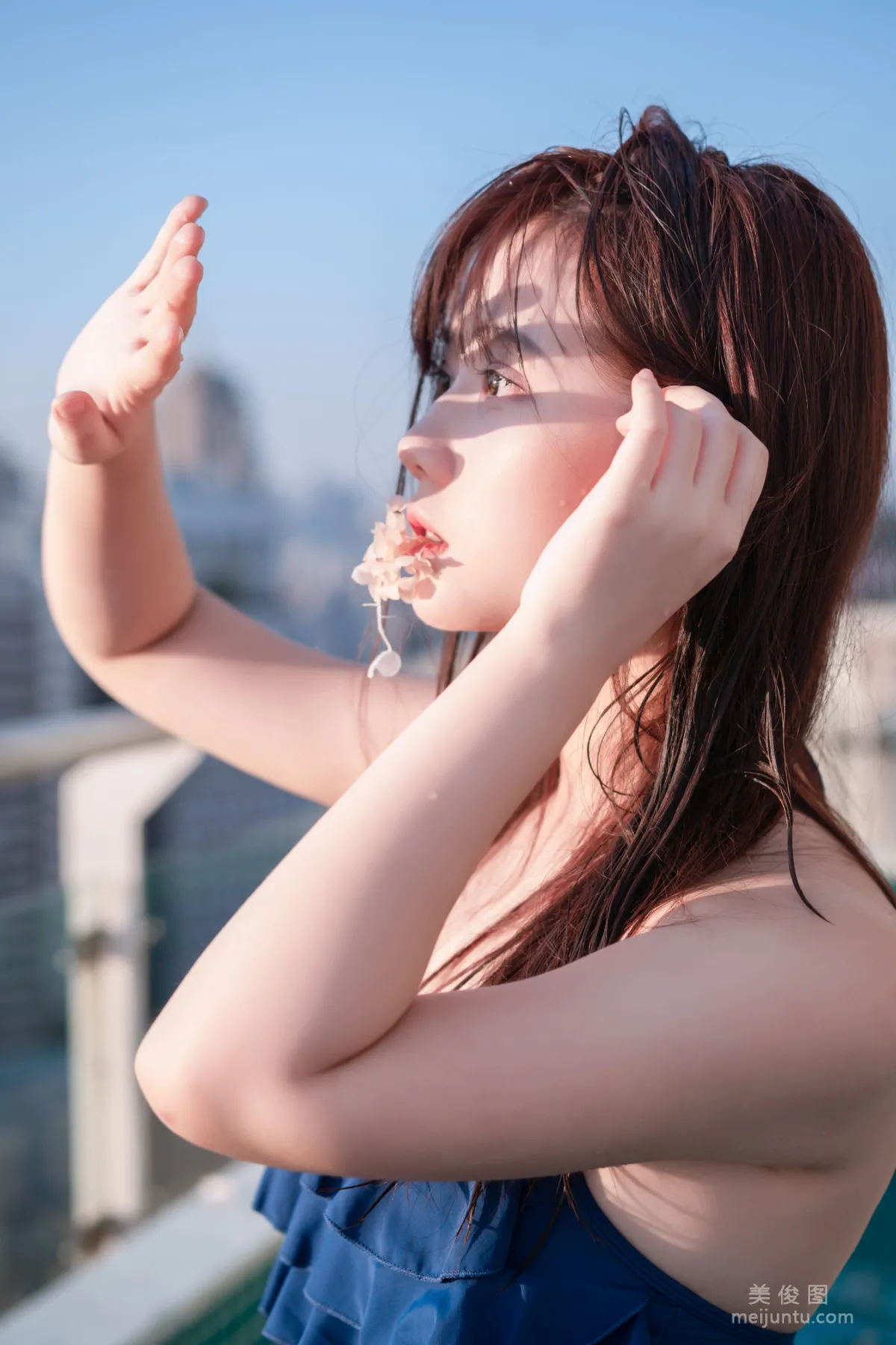 COS福利姬鏡醬 《私奔之泳衣》 寫真集 55