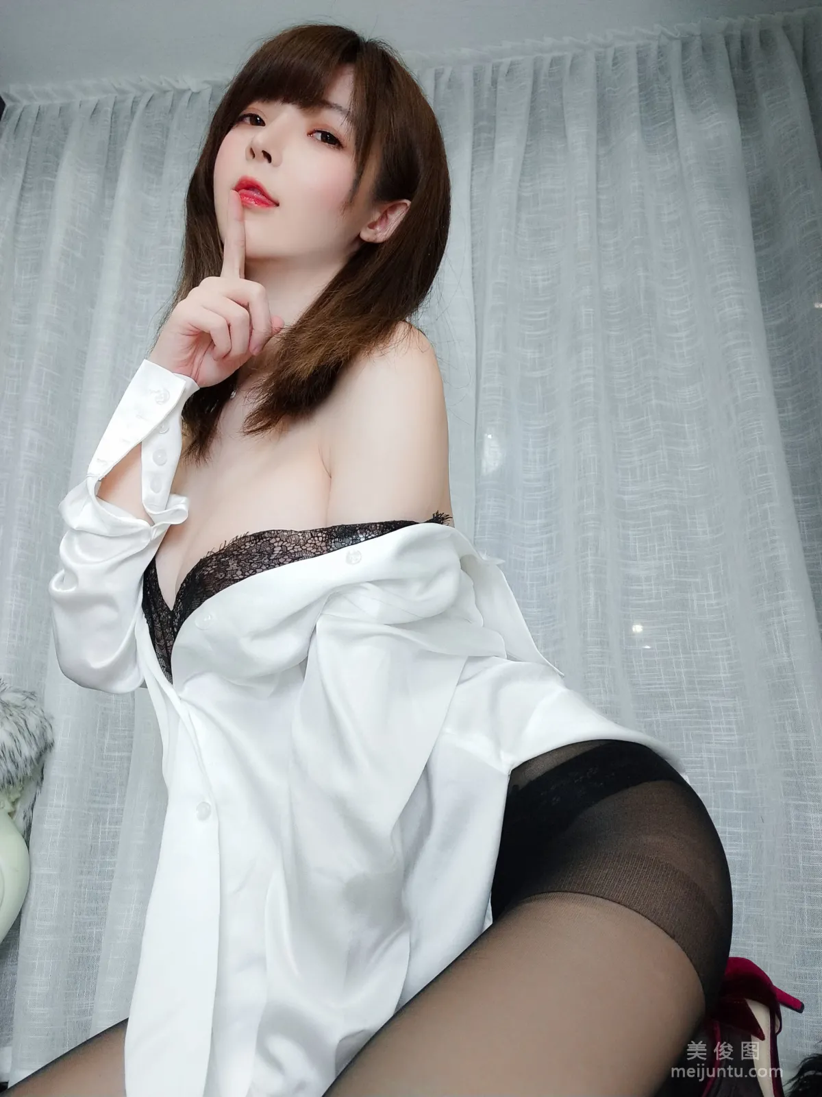 [Coser美女] 一小央澤 《約會女友》 寫真集 73