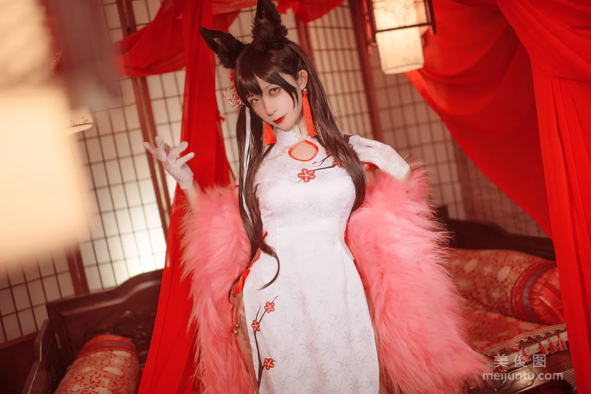 [美女Coser] 櫻落醬w 《愛宕新春旗袍》 寫真集 12