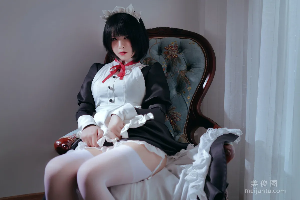 [美女Coser] 半半子 《 嫌パン メイド》 写真集18
