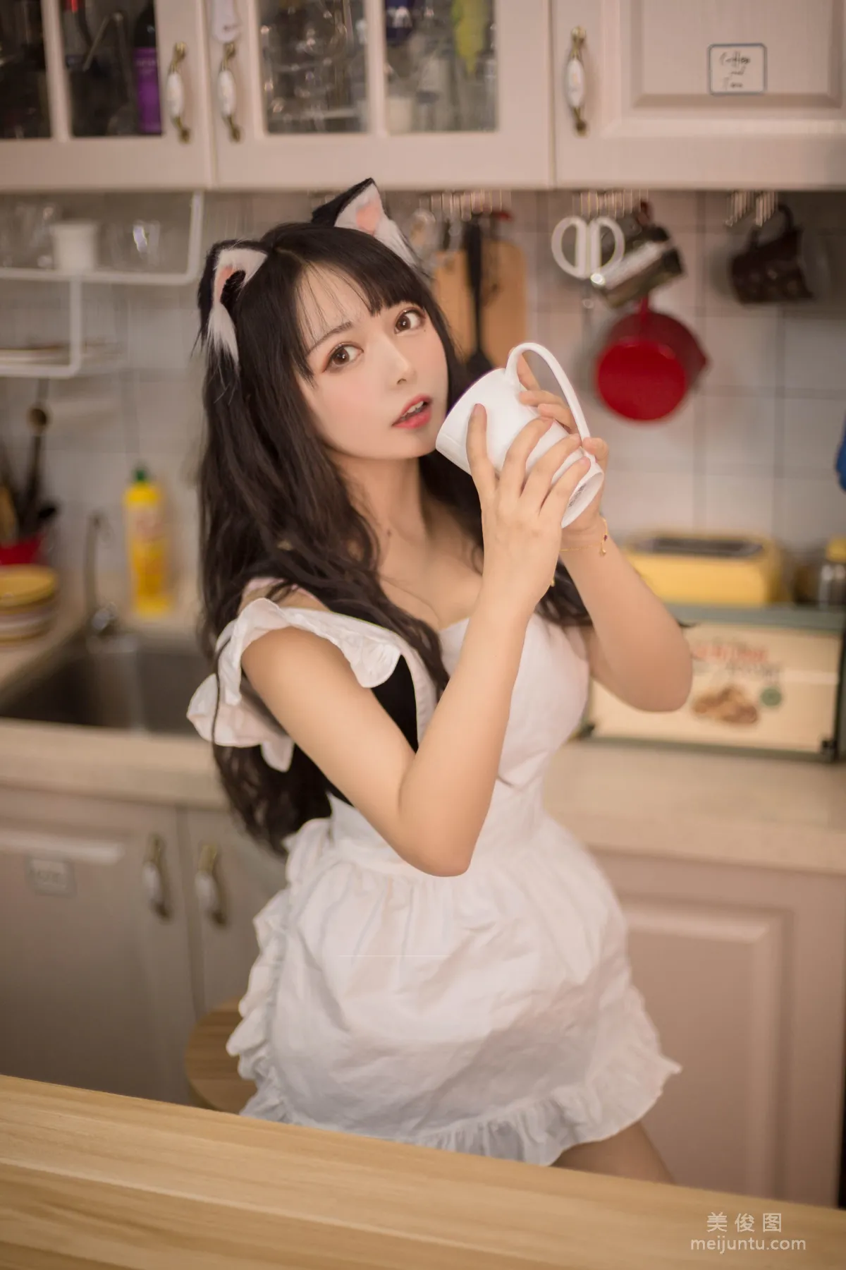 [美女Coser] 黑貓貓OvO 《廚房》 寫真集 5