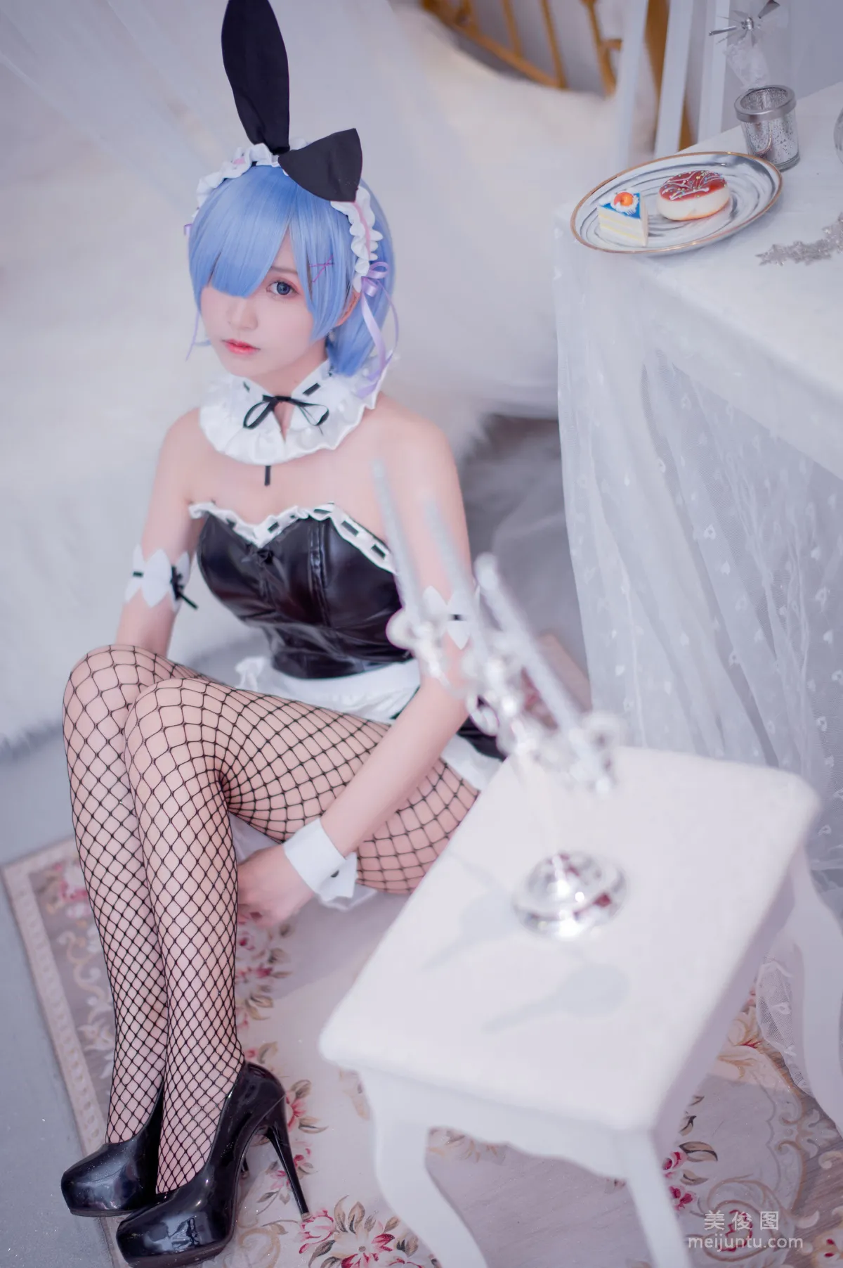 [Coser美女] 鳗鱼霏儿 《蕾姆》 写真集9