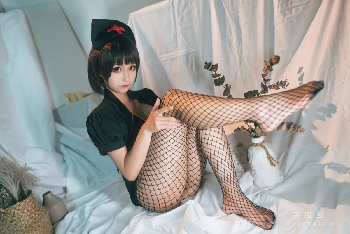 [美女Coser] 蠢沫沫 《護士姐姐》 寫真集 1