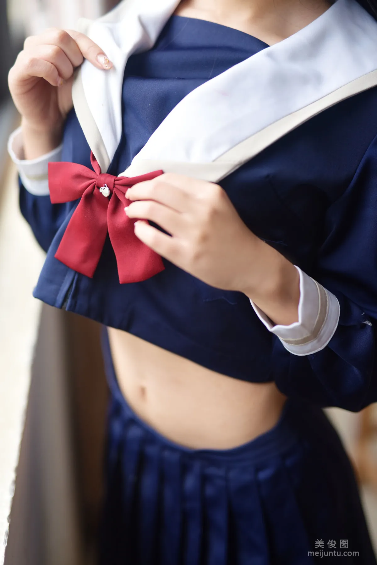 九曲Jean 《JK露脐制服》 写真集9