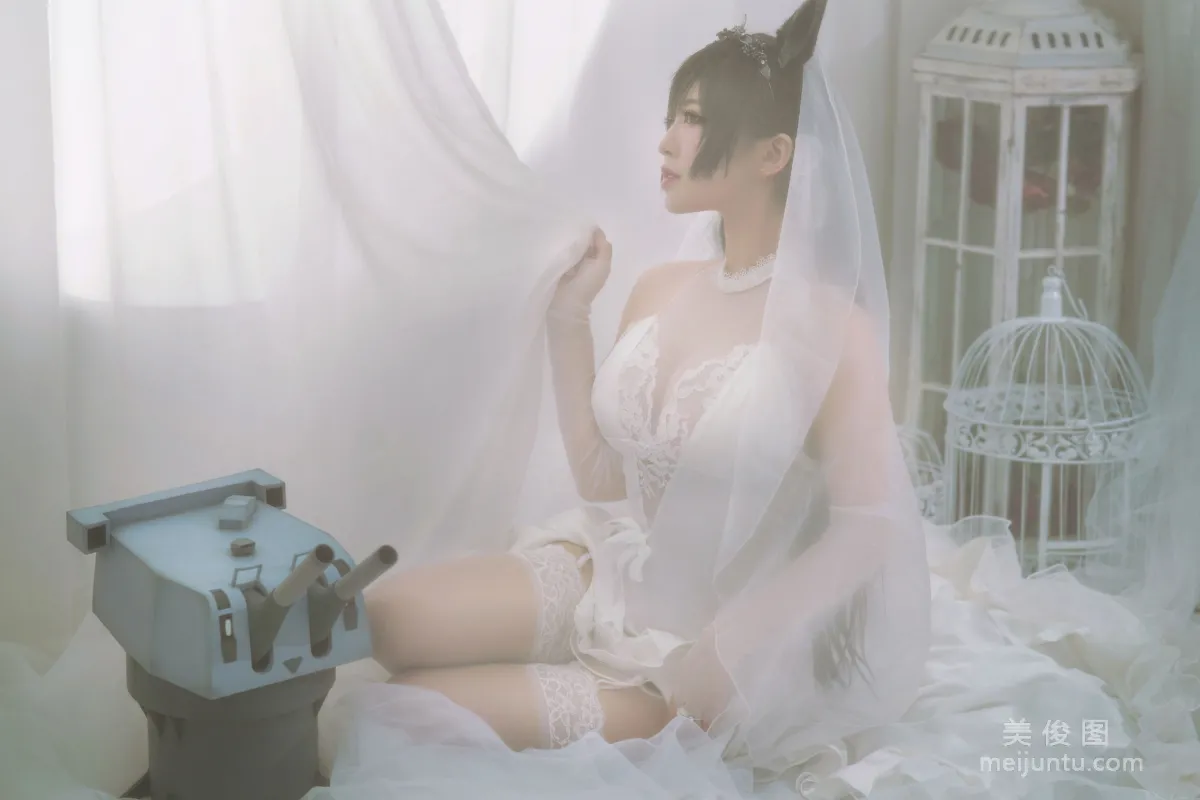 [美女Coser] 半半子 《愛宕花嫁》 寫真集 10