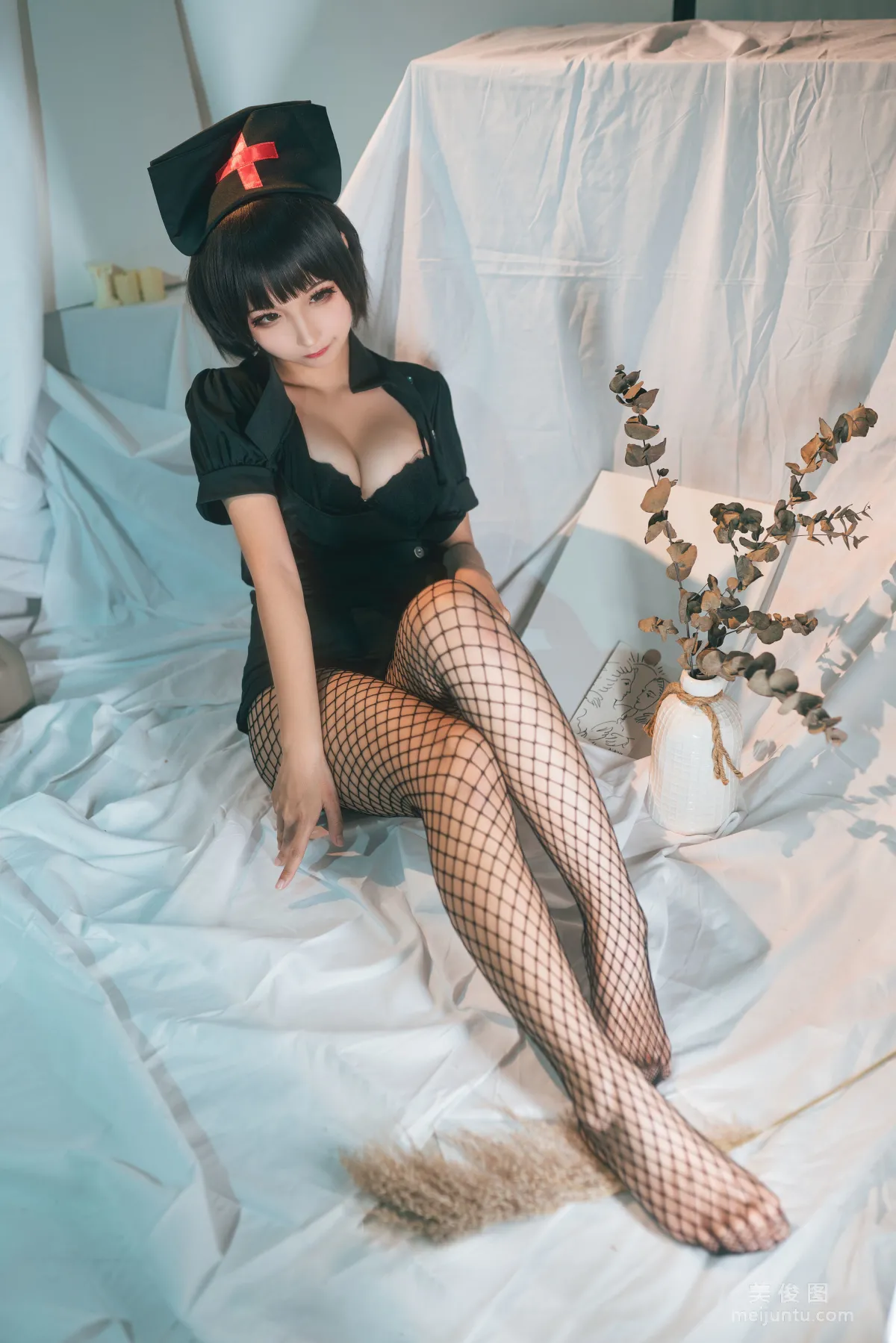 [美女Coser] 蠢沫沫 《護士姐姐》 寫真集 5