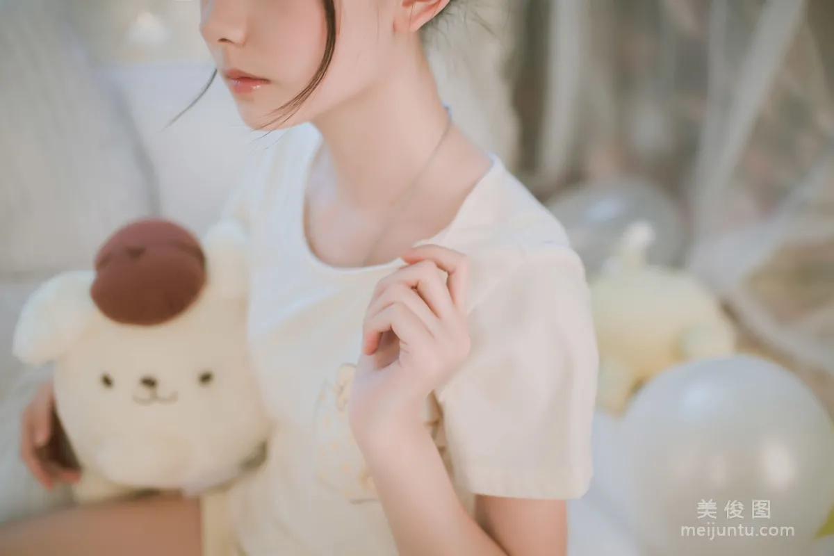 [美女Coser] 櫻群（桜群） 《布丁狗》 寫真集 28