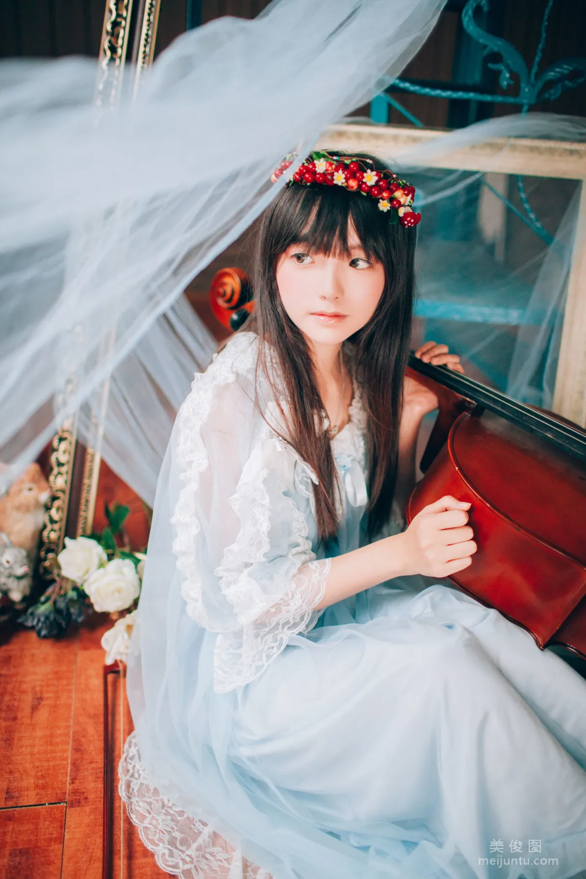 [美女Coser] 樱群 《纱》 写真集11