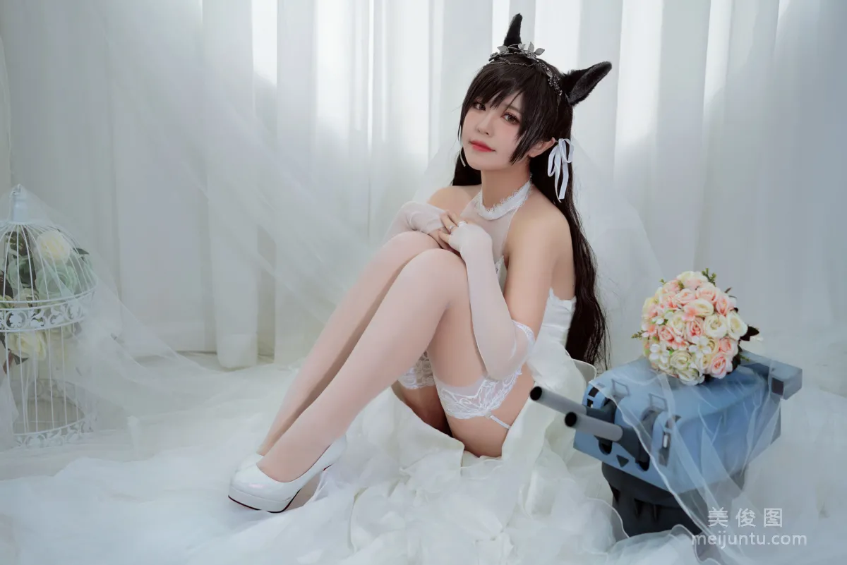 [美女Coser] 半半子 《愛宕花嫁》 寫真集 29