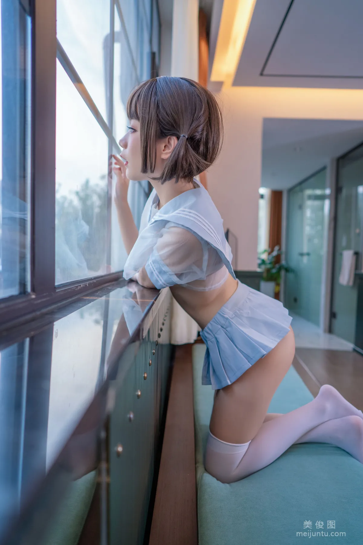 王胖胖u 《蓝色水手透明分体》 写真集34