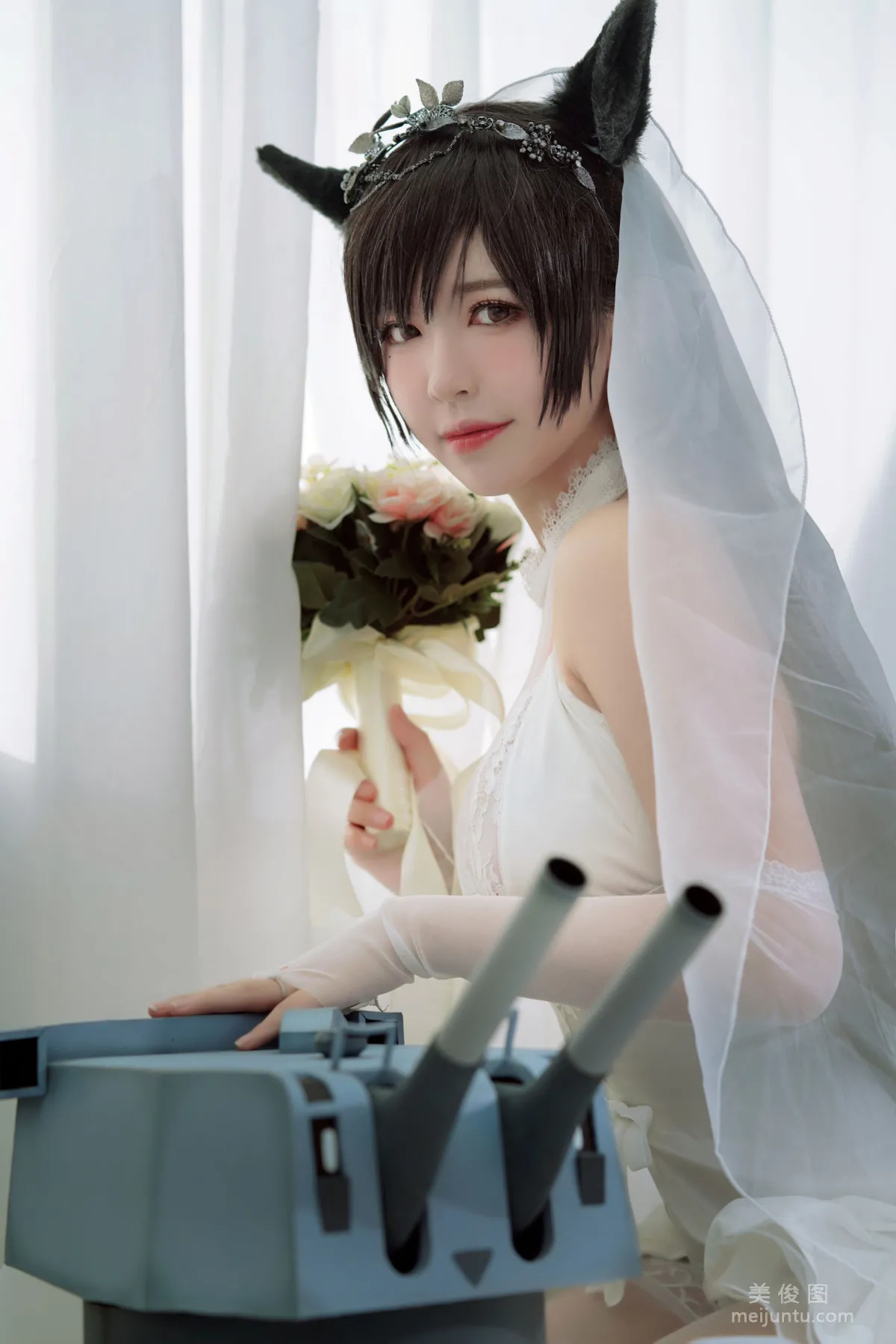 [美女Coser] 半半子 《愛宕花嫁》 寫真集 8