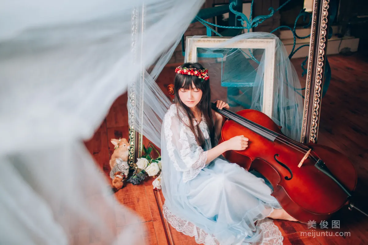 [美女Coser] 樱群 《纱》 写真集10