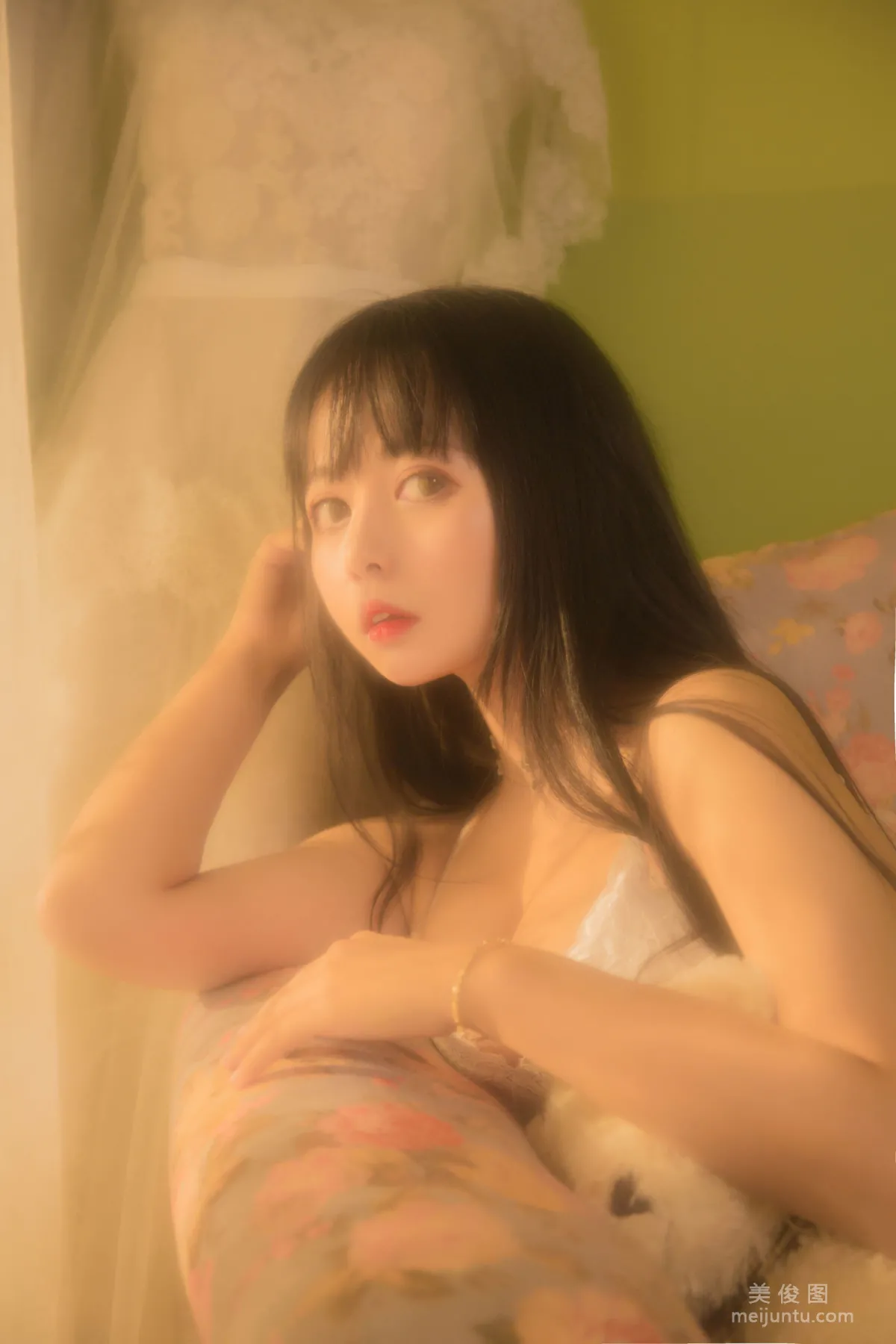大眼萌妹黑貓貓OvO 《少女》 寫真集 24