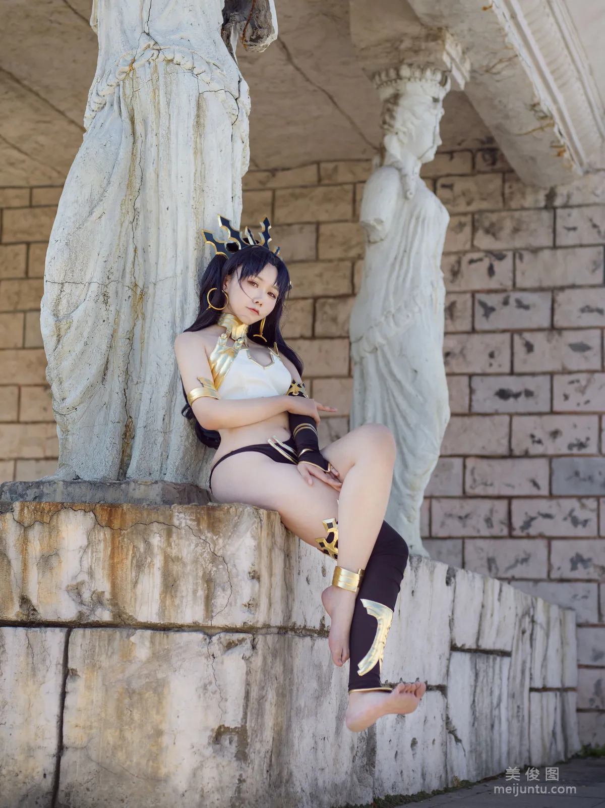 [美女Coser] 麻花麻花醬 《伊什塔爾》 寫真集 16