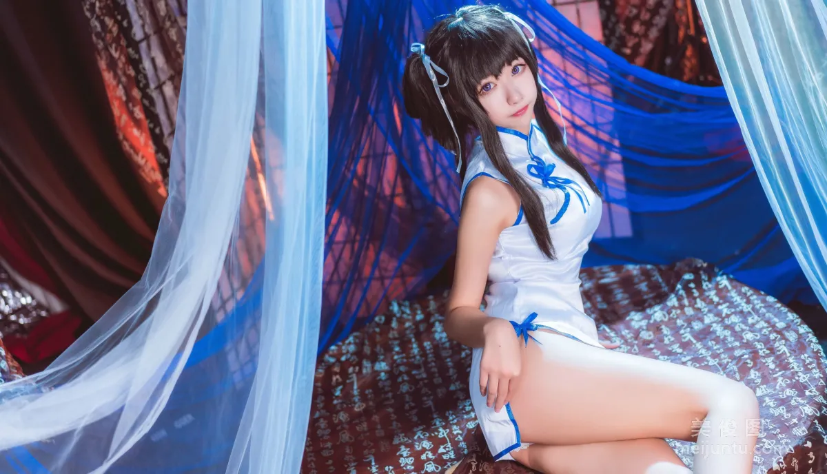 [美女Coser] Momoko葵葵 《鈴白》 寫真集 10
