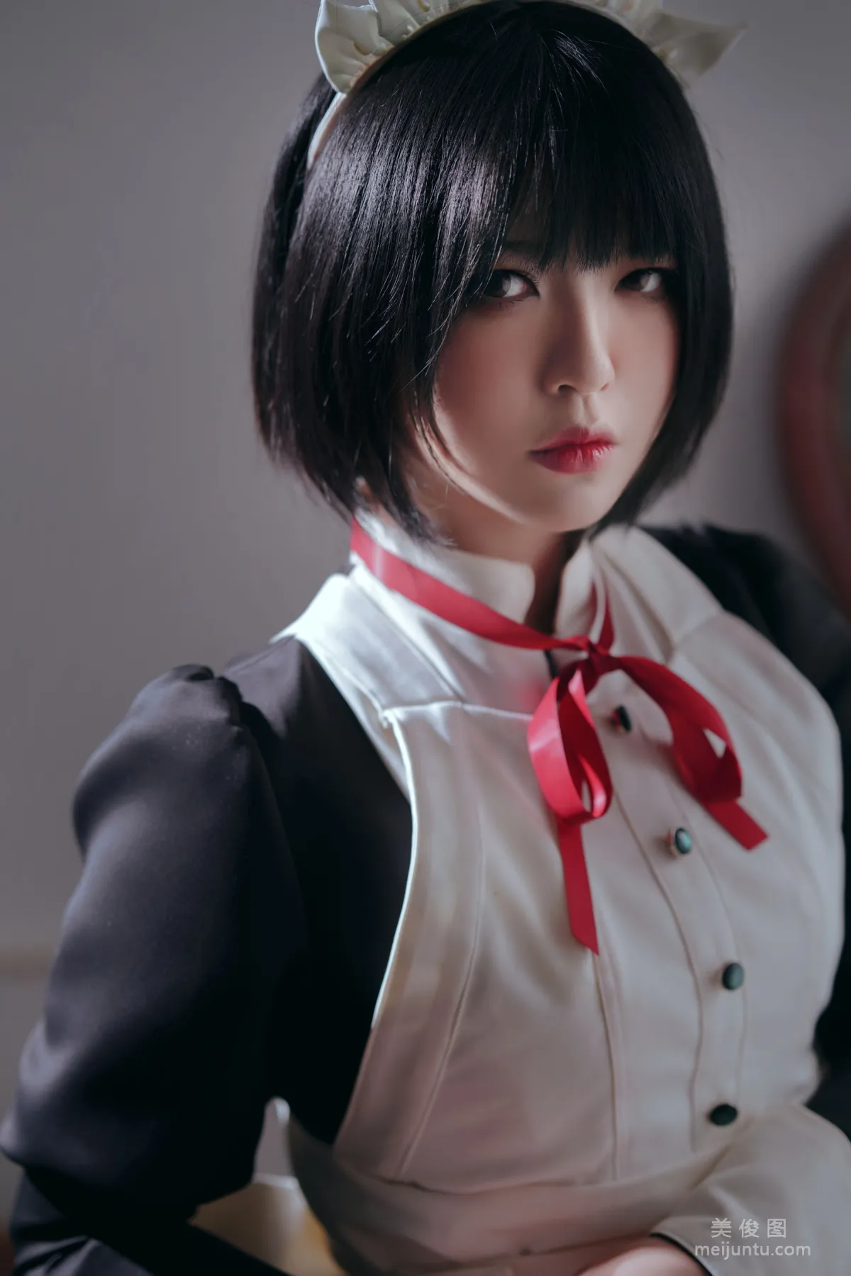 [美女Coser] 半半子 《 嫌パン メイド》 寫真集 39