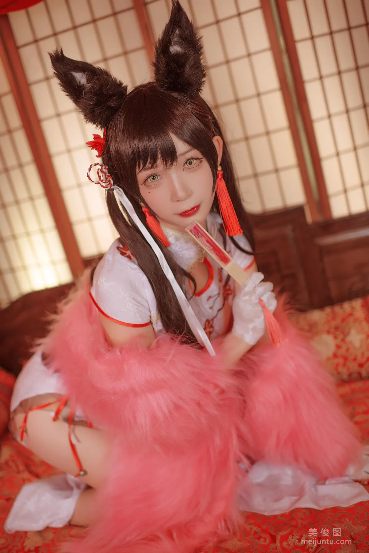 [美女Coser] 櫻落醬w 《愛宕新春旗袍》 寫真集 5