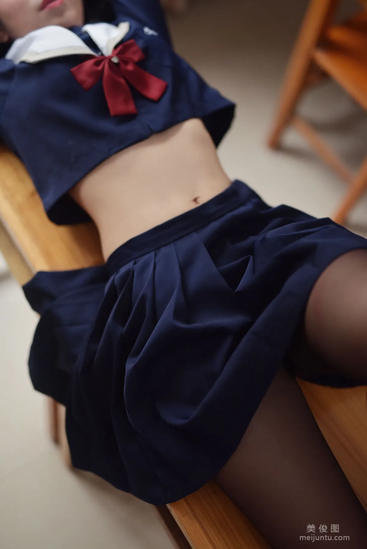 九曲Jean 《JK露脐制服》 写真集5