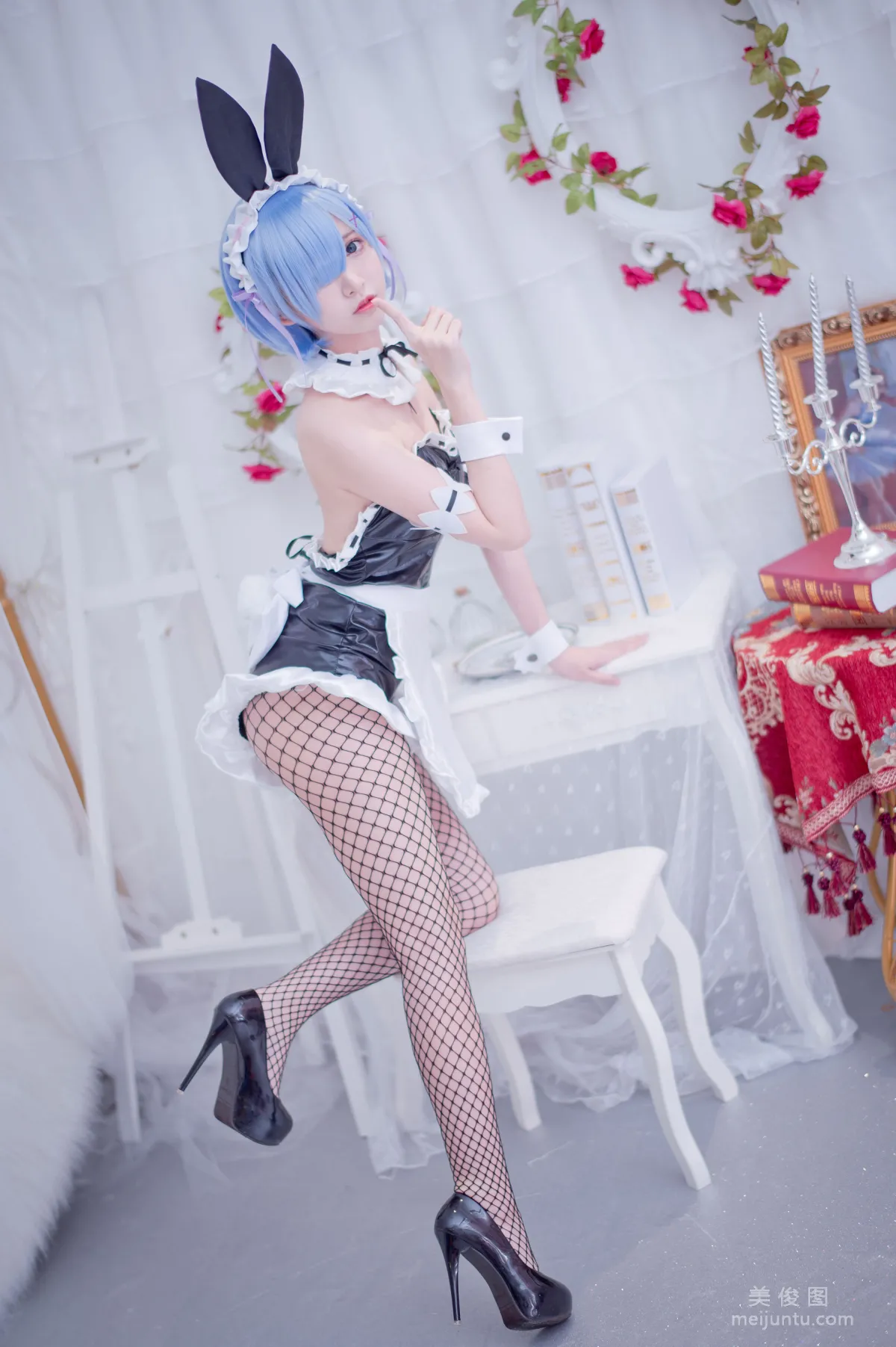 [Coser美女] 鳗鱼霏儿 《蕾姆》 写真集1