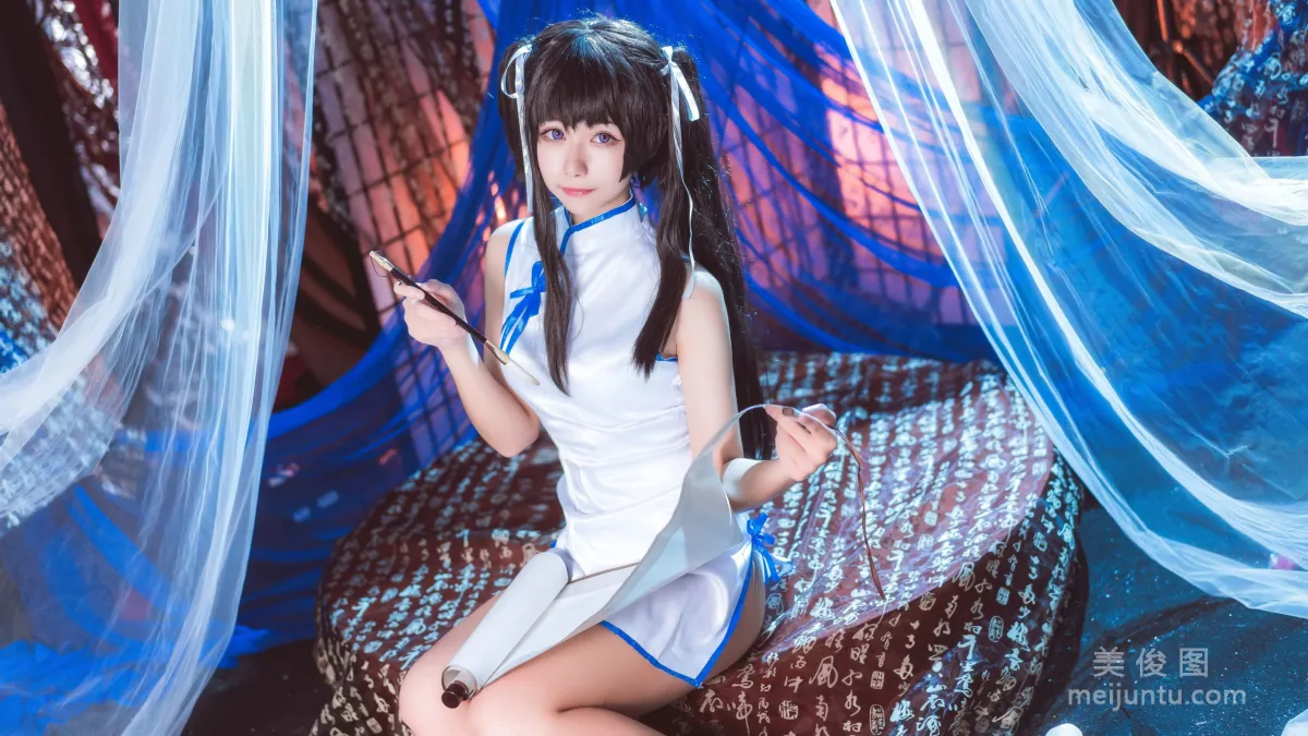[美女Coser] Momoko葵葵 《鈴白》 寫真集 11