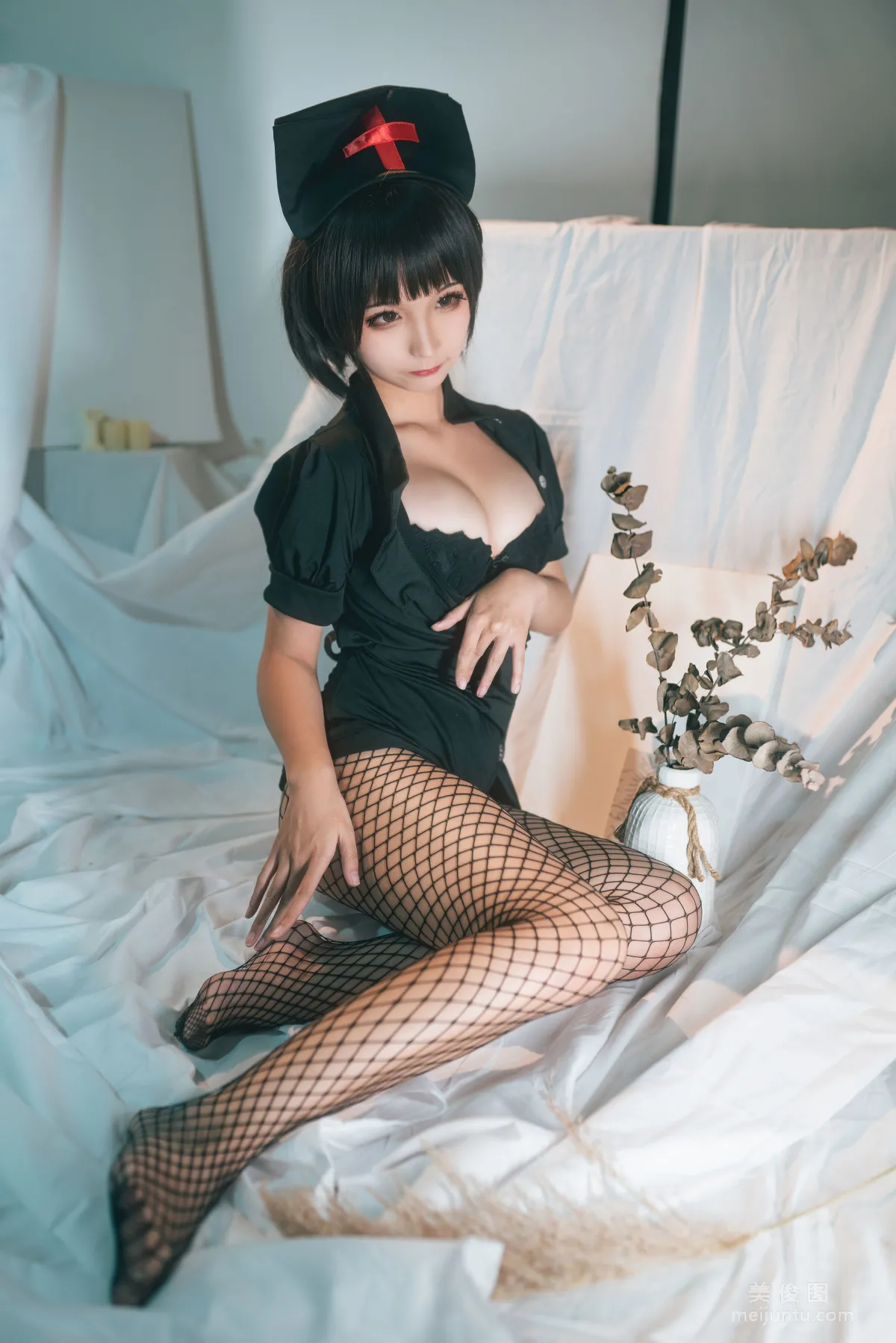 [美女Coser] 蠢沫沫 《護士姐姐》 寫真集 12