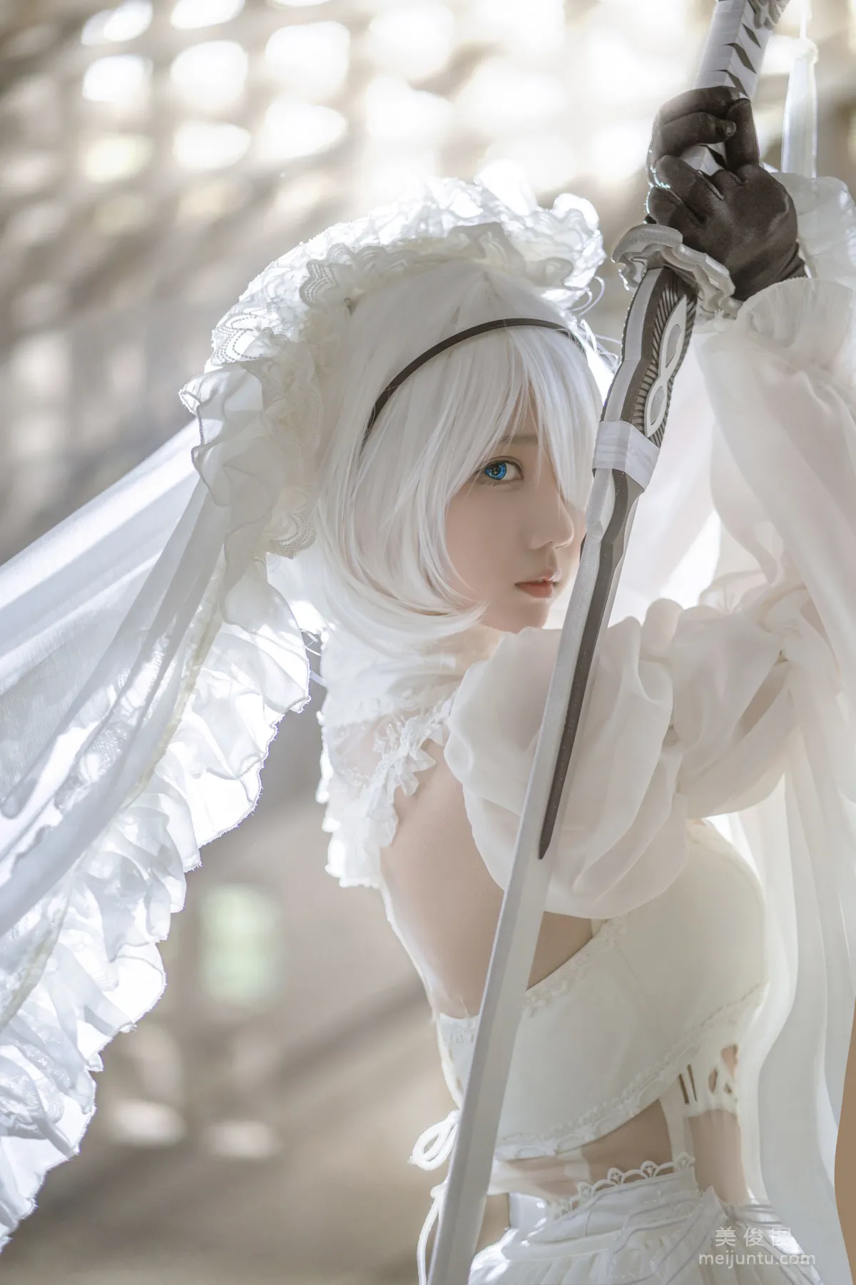 姬镜酱 《2B白色婚纱》 写真集10