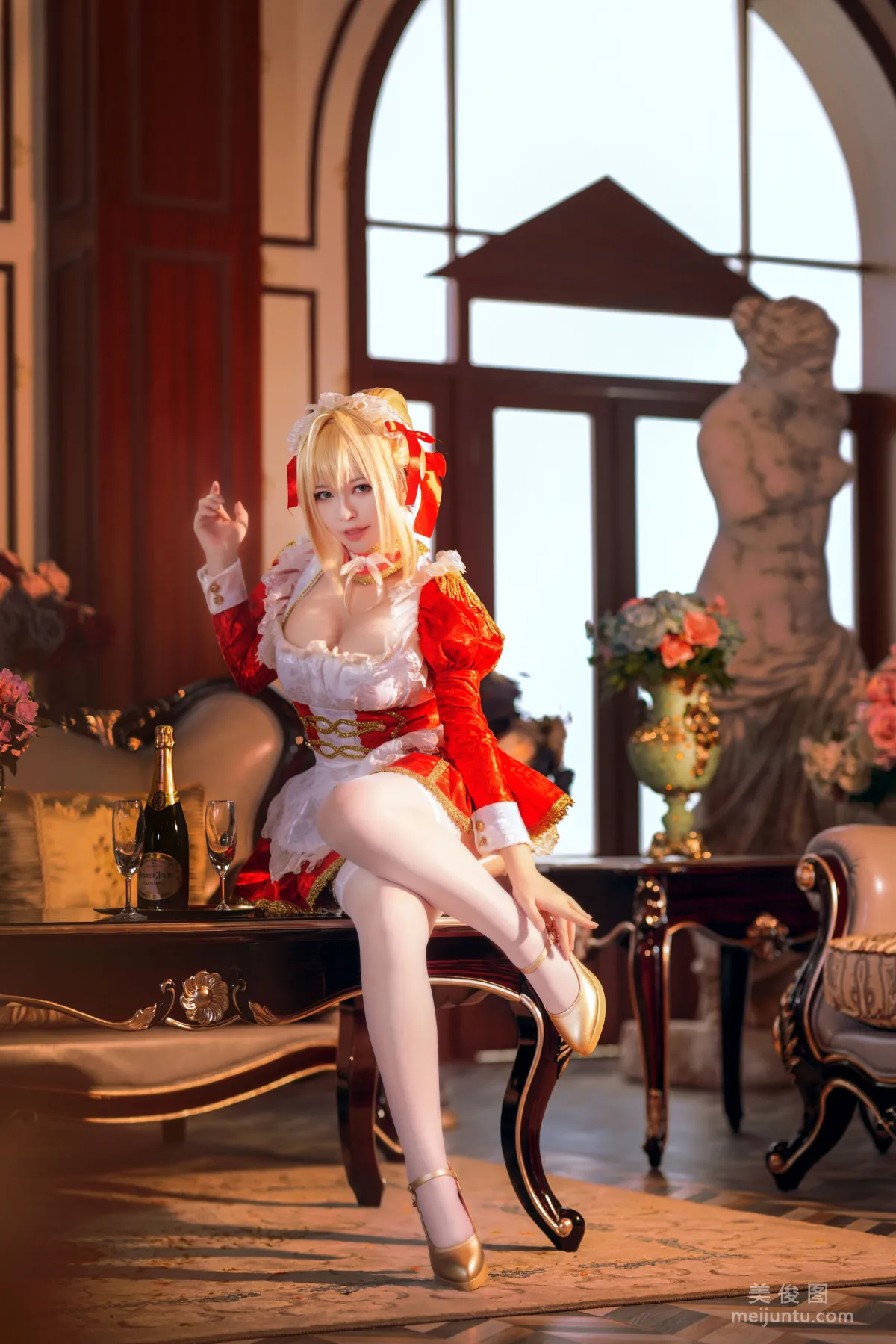 Coser半半子 《尼禄女仆》 写真集20