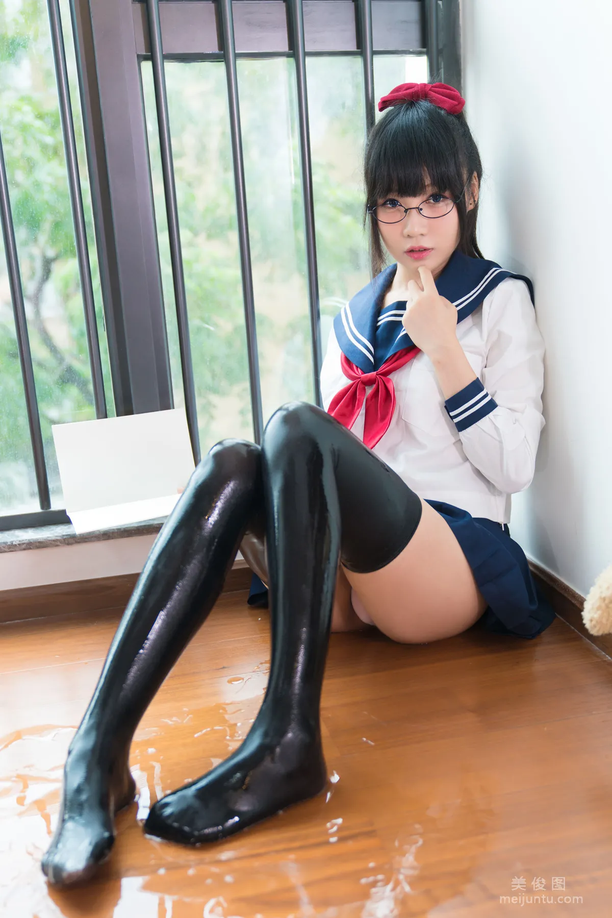 [网红美女Coser] 銘銘Kizami 《湿湿的JK》 写真集7