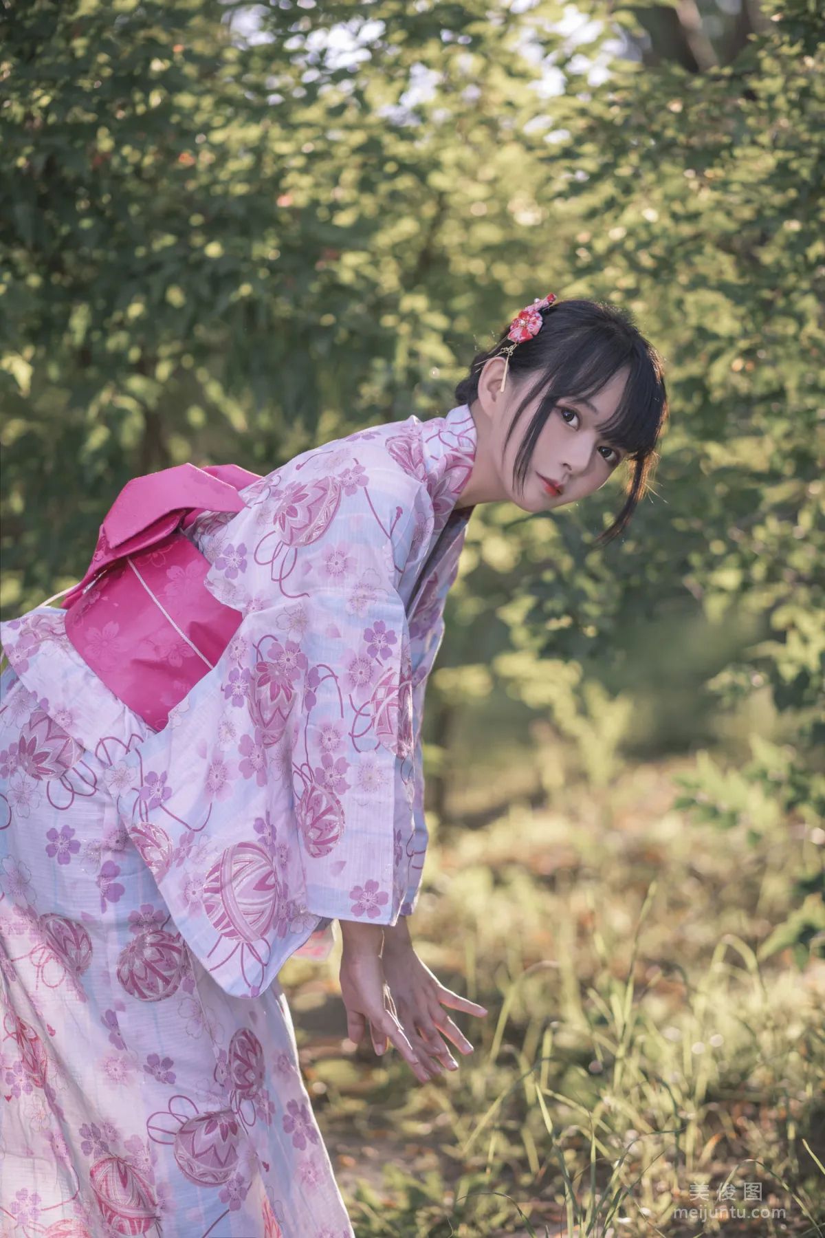 [美女Coser] 黑貓貓OvO 《和服超進化》 寫真集 2
