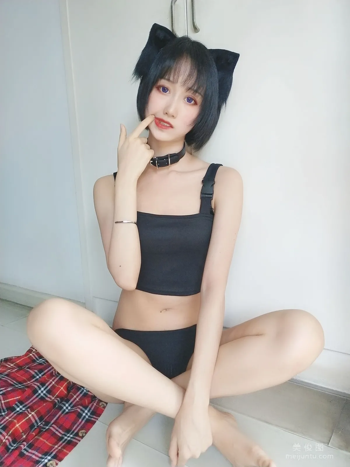 小姐姐木綿綿OwO 《不良貓》 寫真集 25
