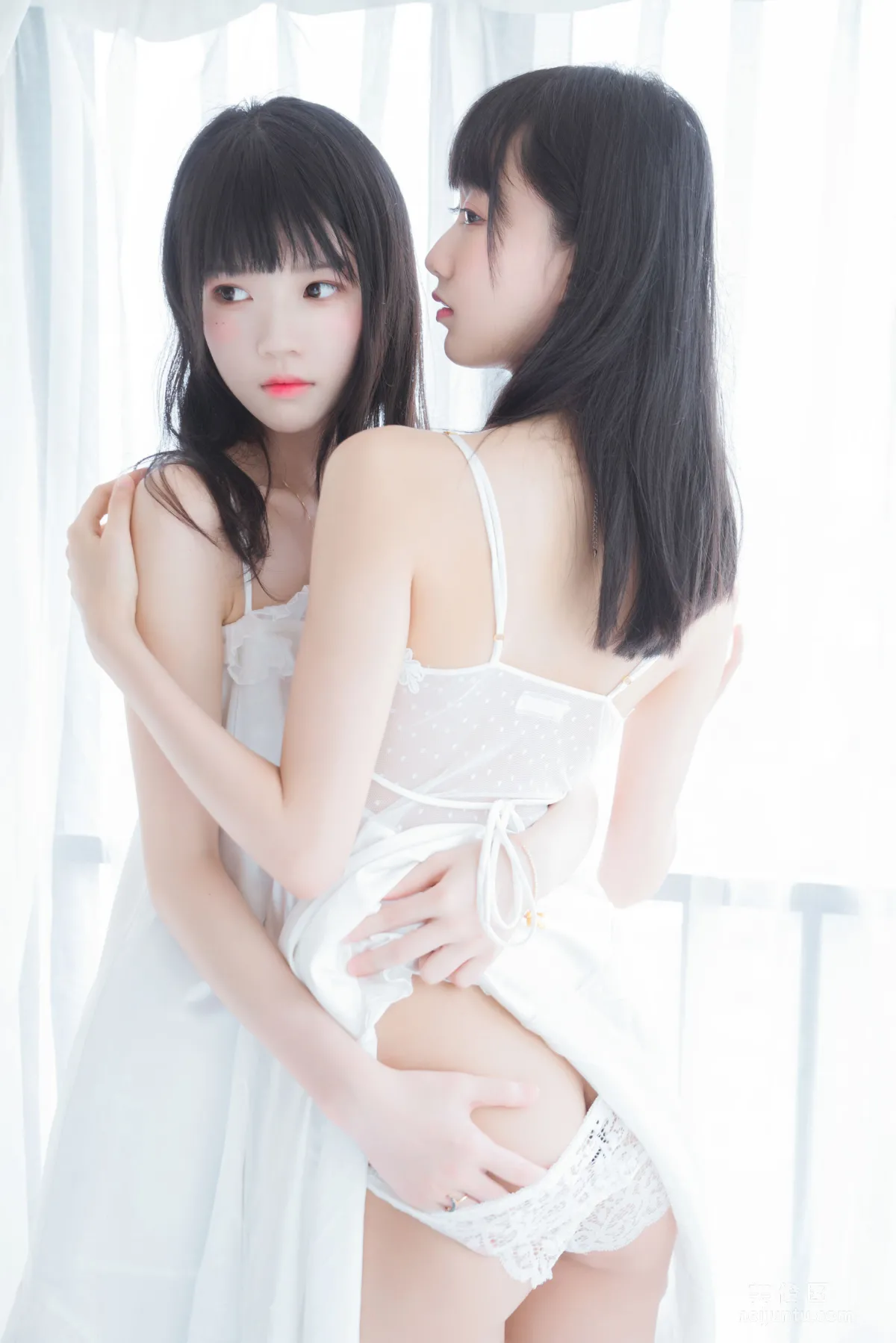 木綿綿OwO&amp;桜桃喵 《朝(白裙×白裙)》 寫真集 22