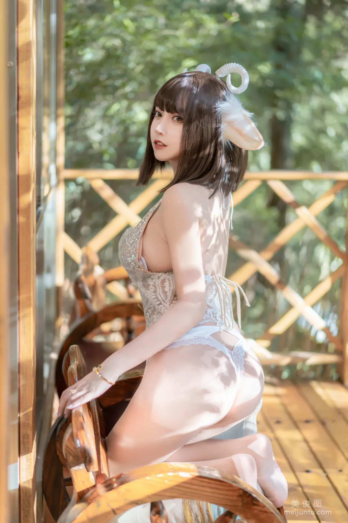 米線線sama 《喵小羊》 寫真集 22