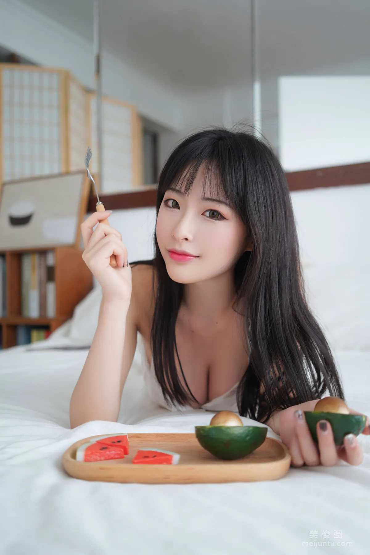[美女Coser] 清水由乃 《夏日清涼》 寫真集 20