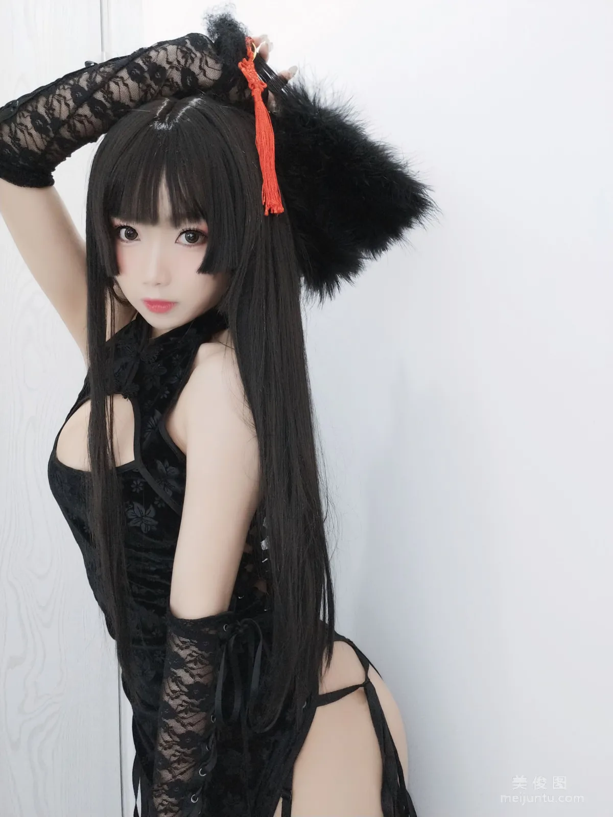 美少女鬼畜瑤 《黑色旗袍》 寫真集 45