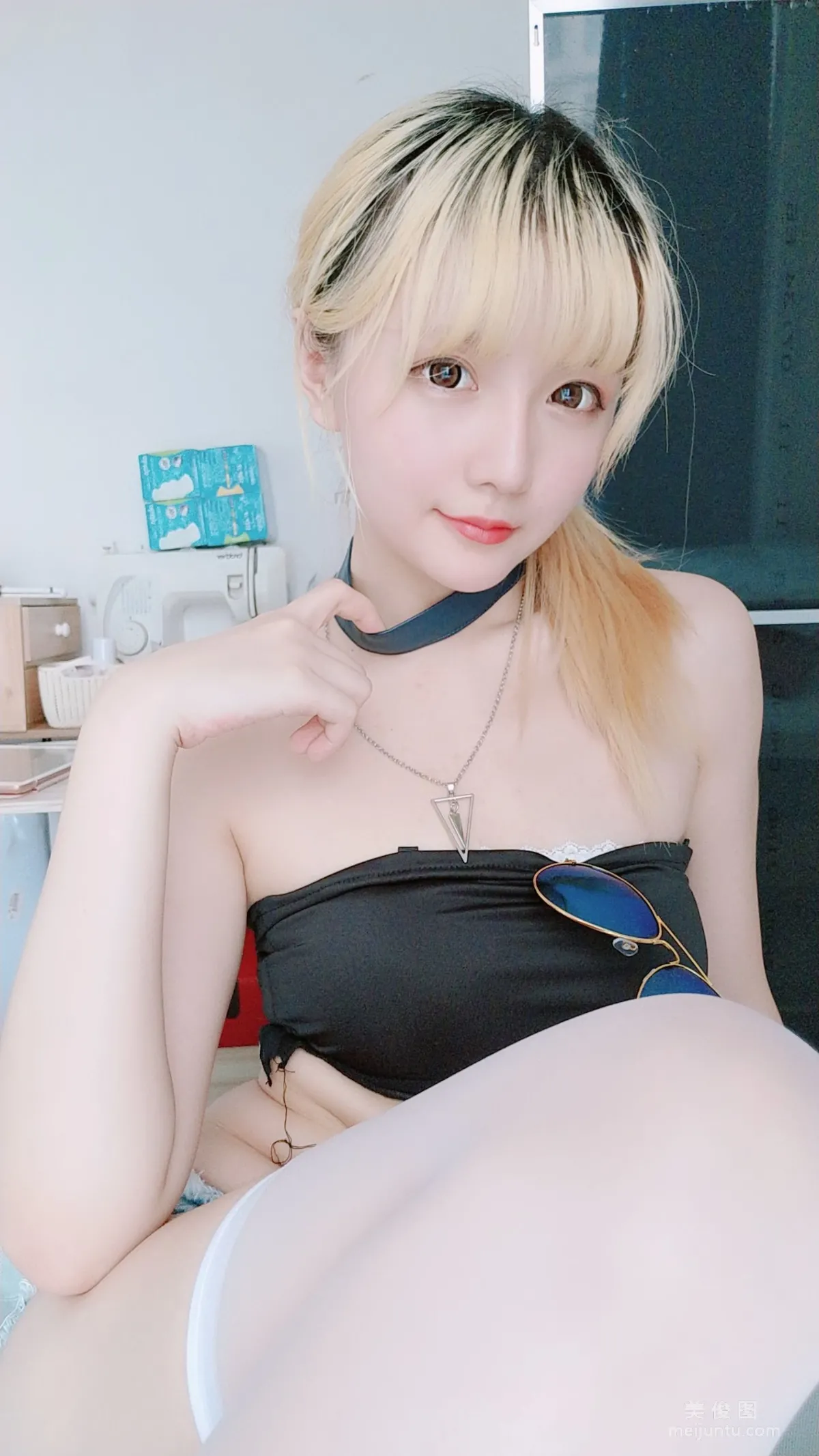 Coser小姐姐星之遲遲 《莉莉絲》 寫真集 49