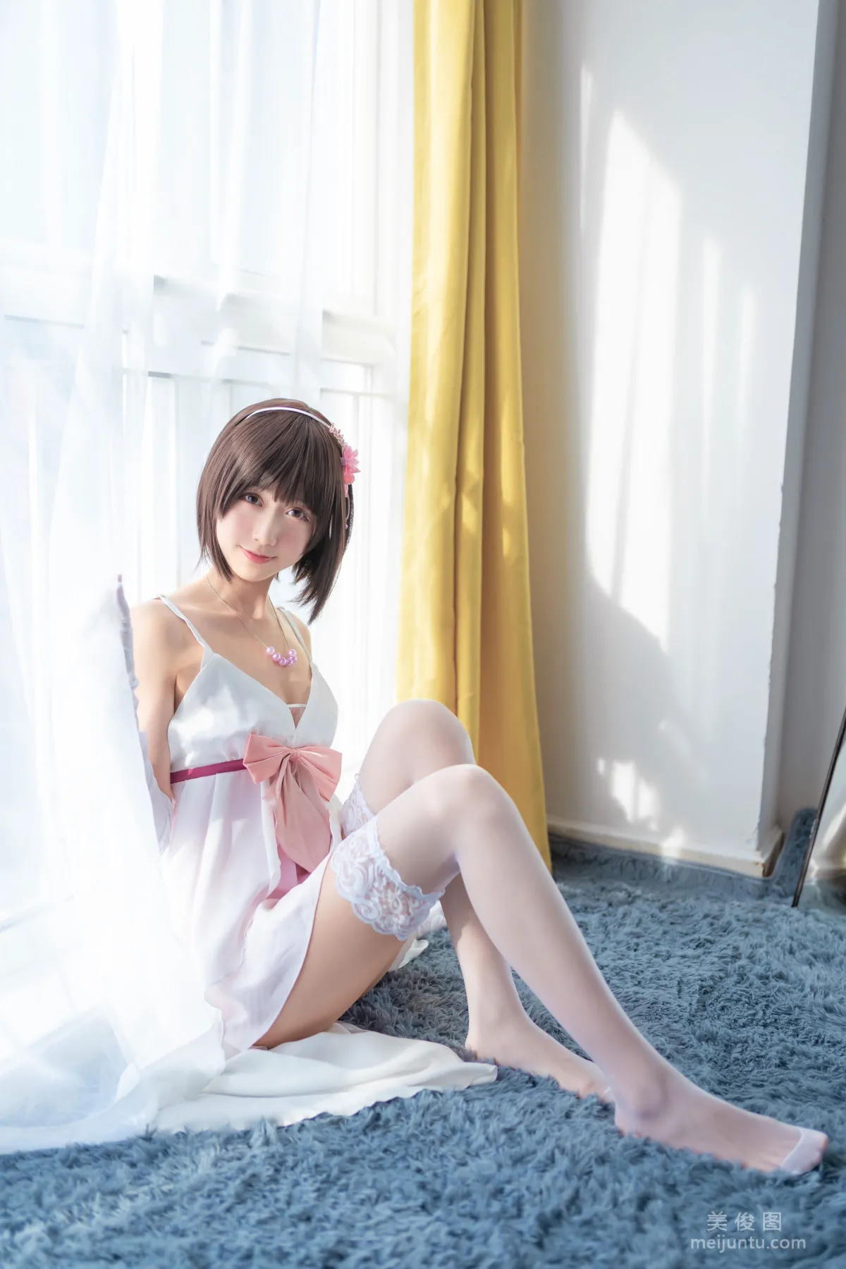 木綿綿OwO 《加藤惠 禮服》 寫真集 19