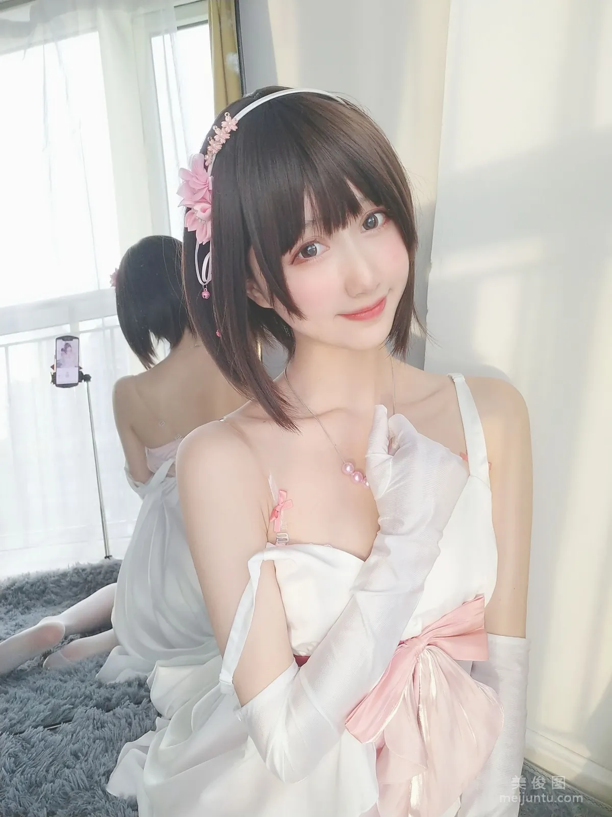 木綿綿OwO 《加藤惠 禮服》 寫真集 28