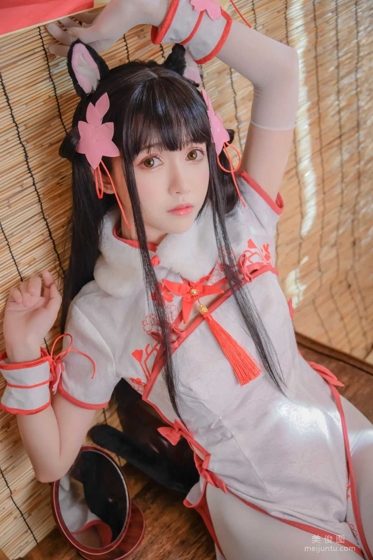 Coser鳗鱼霏儿 《碧蓝华裳 夕暮》 写真集16