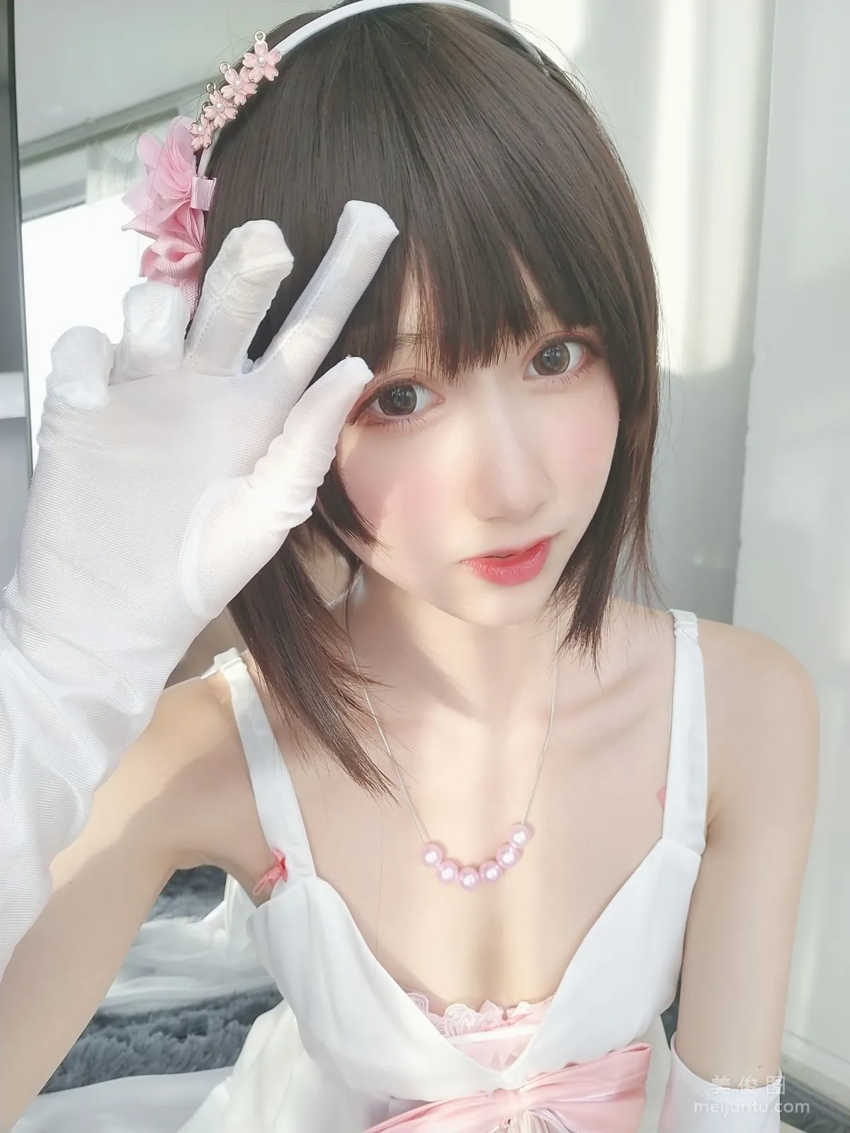 木綿綿OwO 《加藤惠 禮服》 寫真集 32