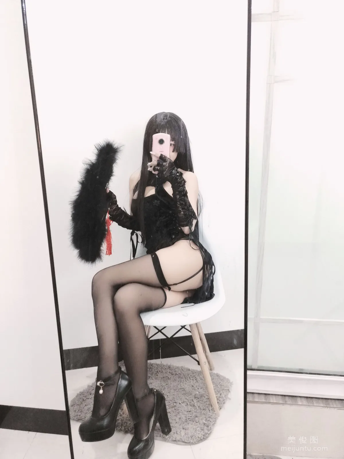 美少女鬼畜瑤 《黑色旗袍》 寫真集 19