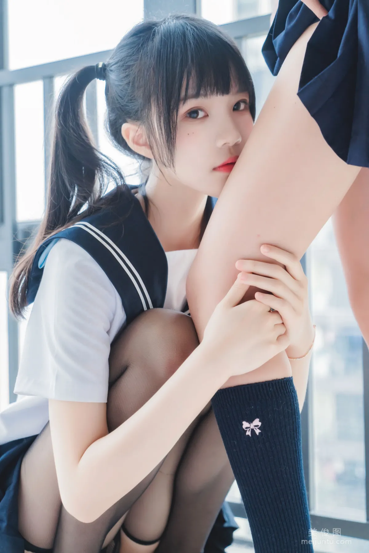 木綿綿OwO&amp;桜桃喵 《她(制服×制服)》 寫真集 38