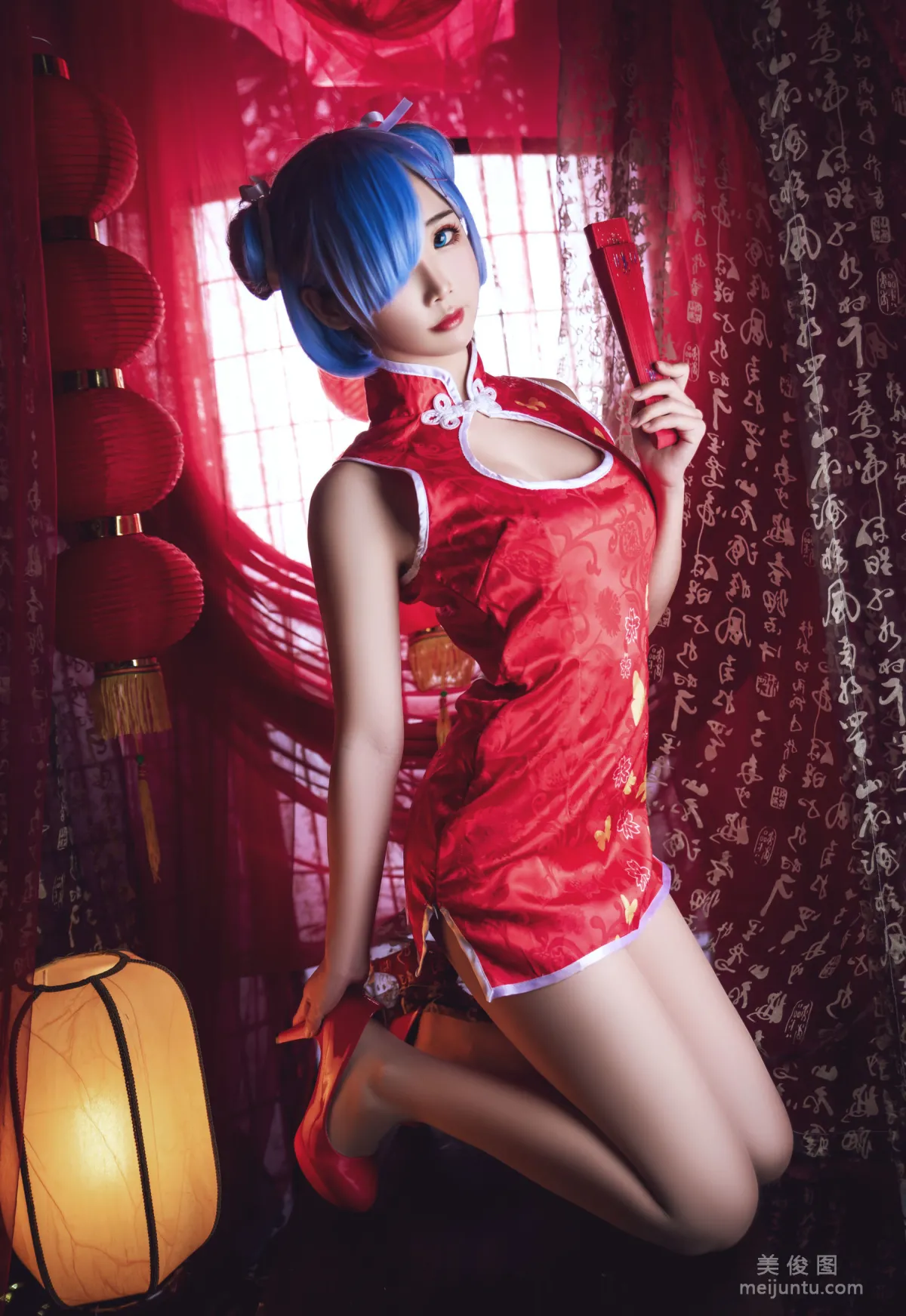 [美女Coser] 面饼仙儿 《雷姆旗袍》 写真集7