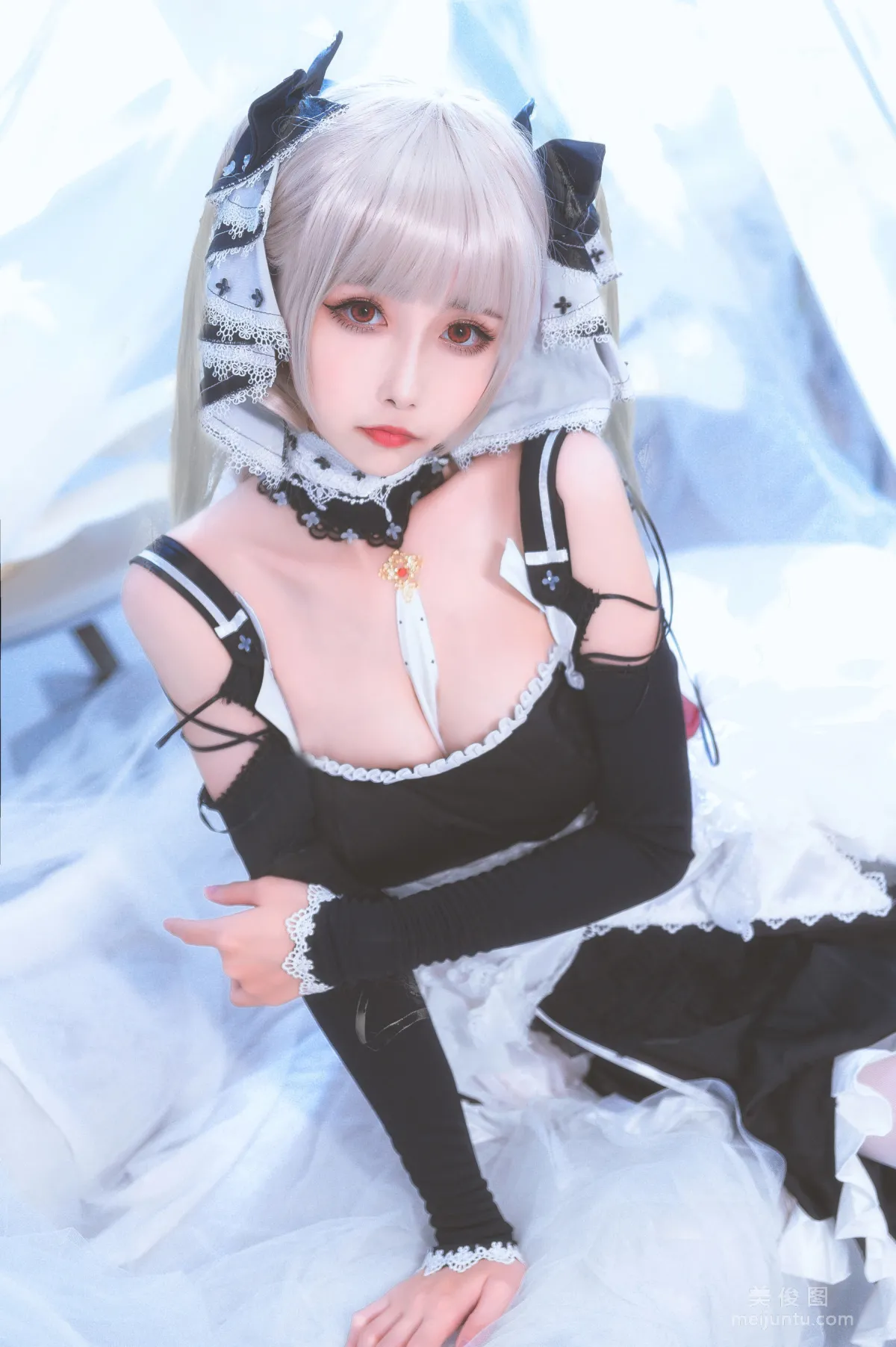 [美女Coser] Momoko葵葵 《可畏》 写真集2