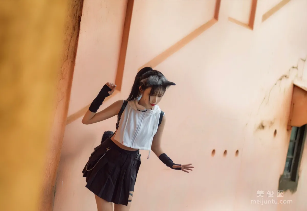 南桃Momoko 《黑日常》 写真集5