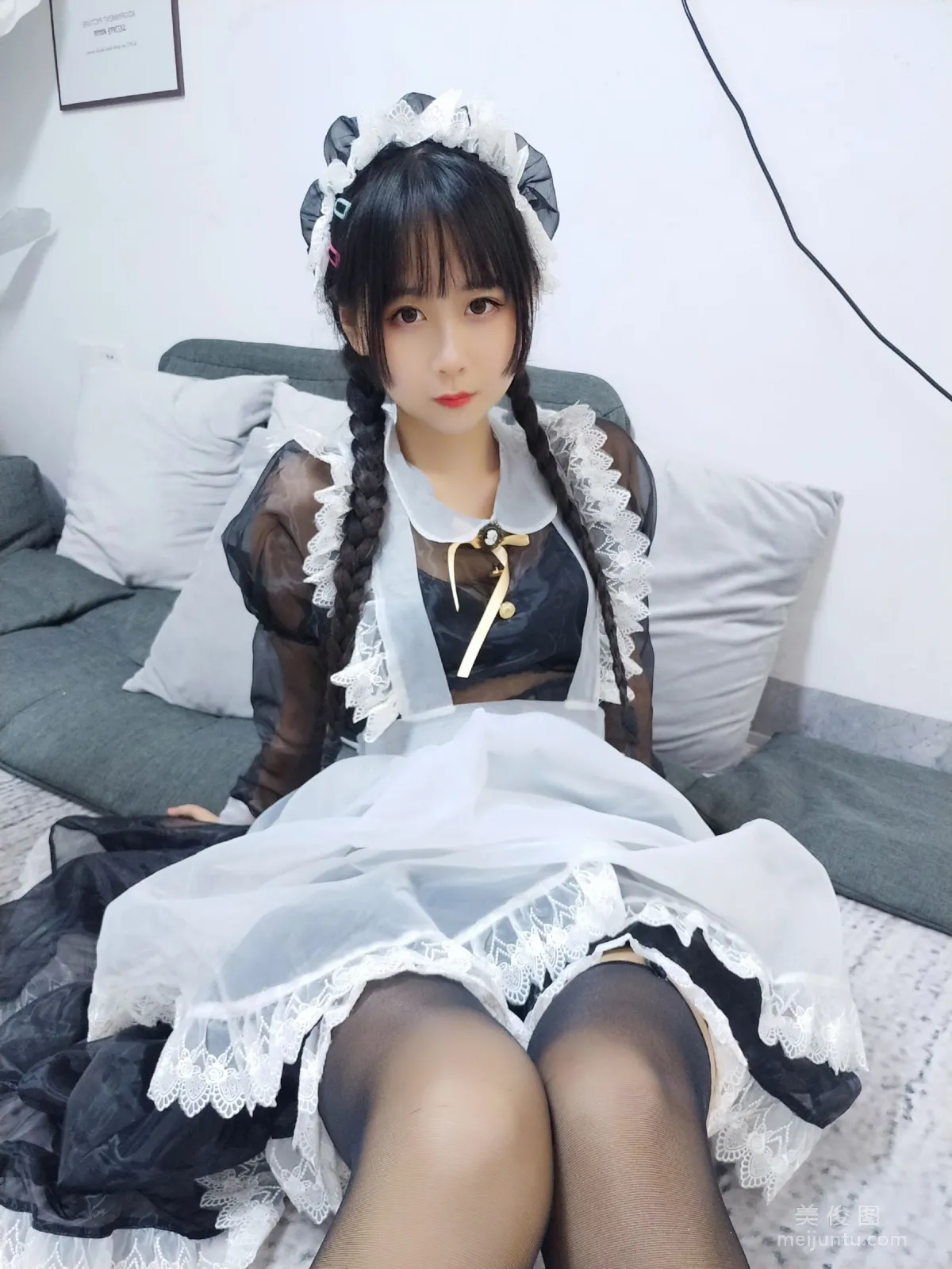美少女COSER萌芽儿o0 《透明女仆》 写真集9