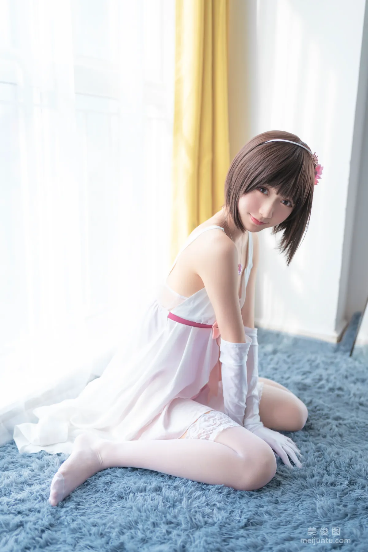 木綿綿OwO 《加藤惠 禮服》 寫真集 17