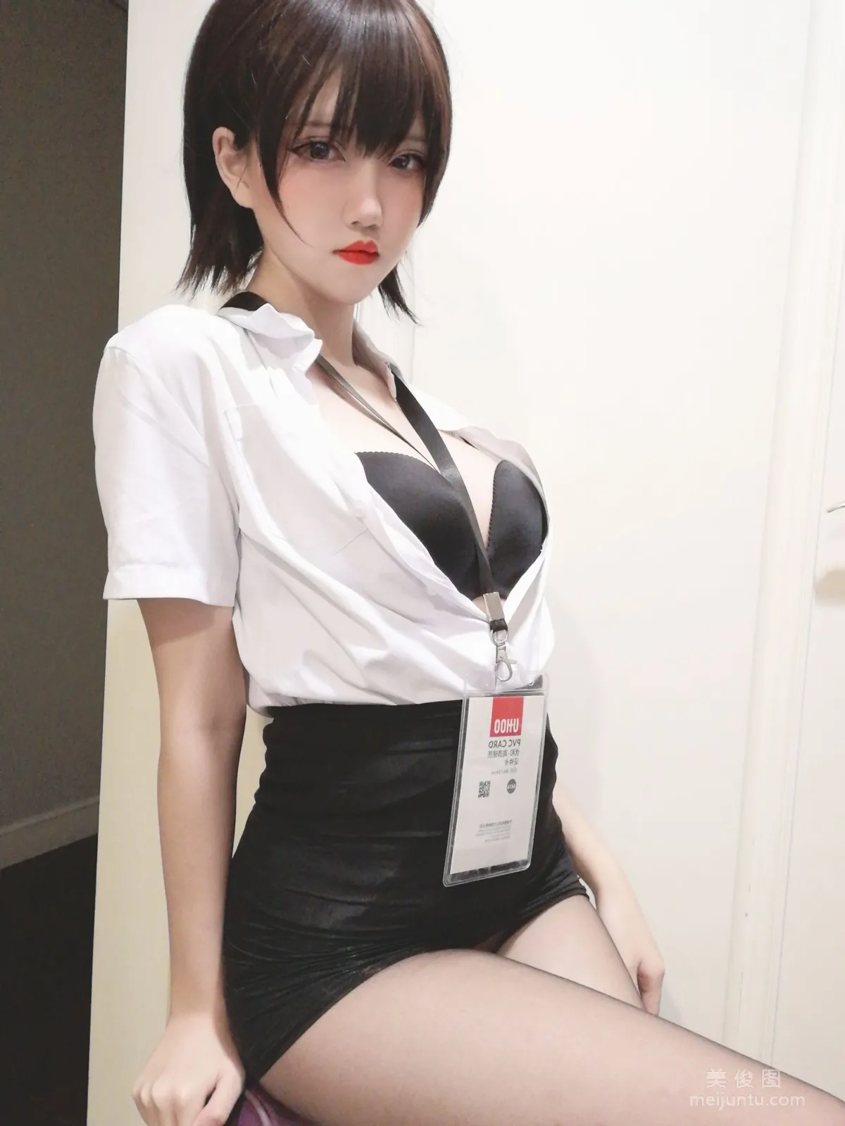 鬼马少女阿薰kaOri 《黑丝OL》 写真集4