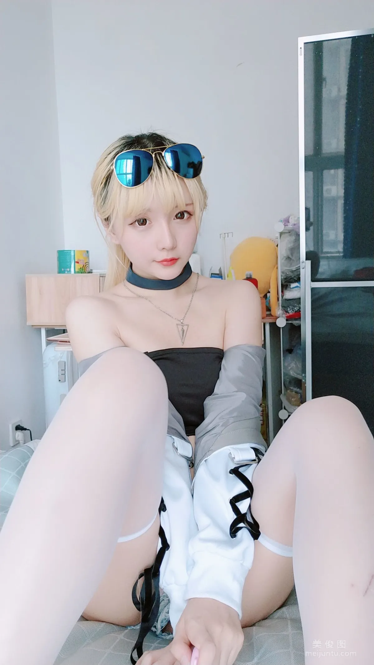 Coser小姐姐星之遲遲 《莉莉絲》 寫真集 40