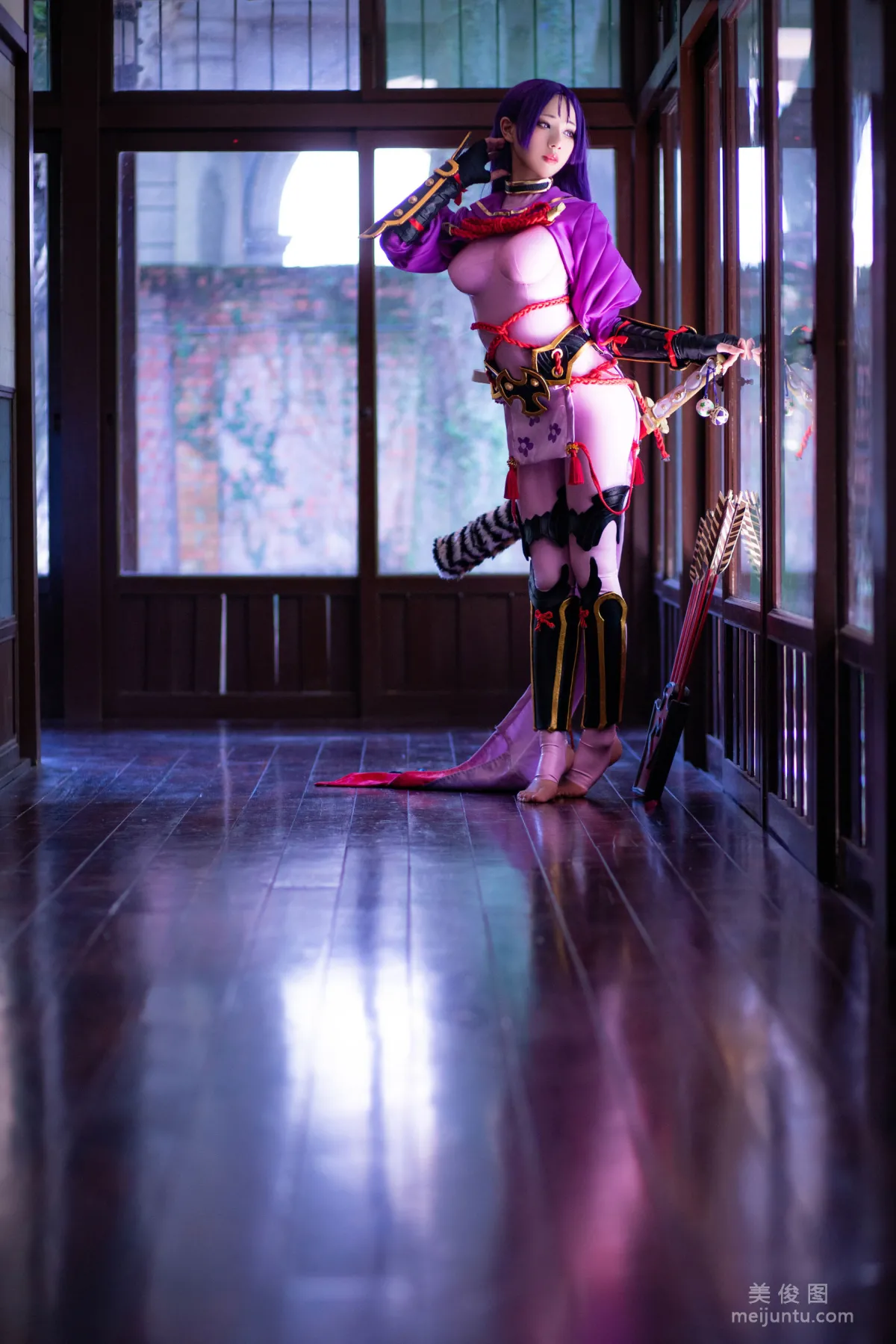 [網紅Coser] 雨波_HaneAme 《源賴光》 寫真集 13
