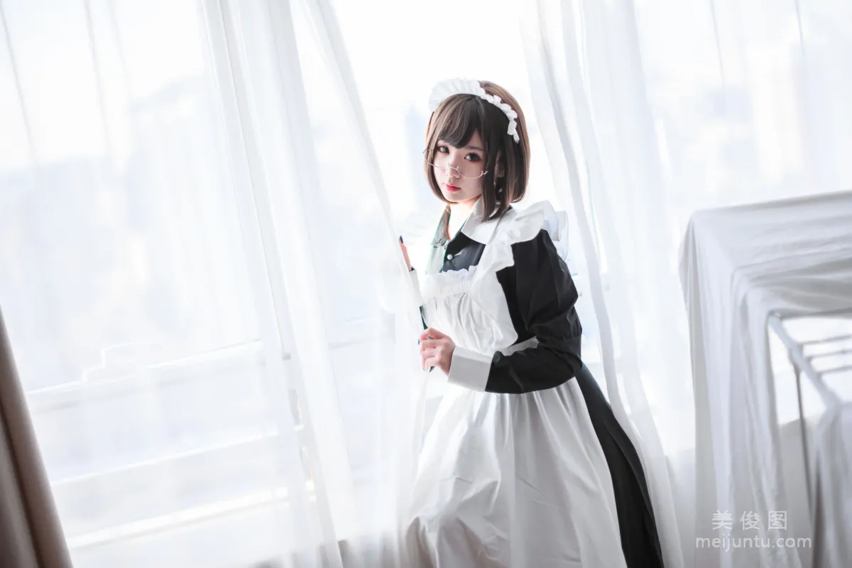 [美女Coser] 是青水 《女仆》 写真集8